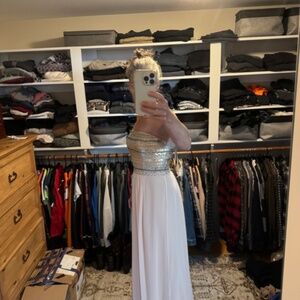 NWT-Aidan mattox long formal dress size 4